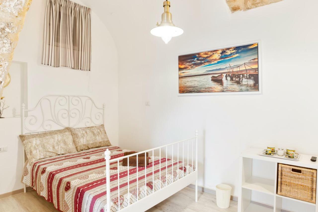 San Nicola Clemente Private Room Бари Екстериор снимка