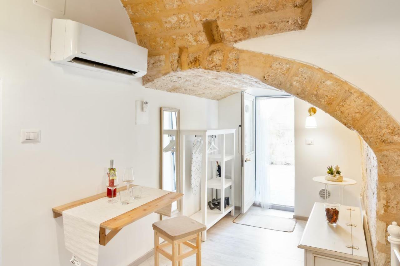 San Nicola Clemente Private Room Бари Екстериор снимка
