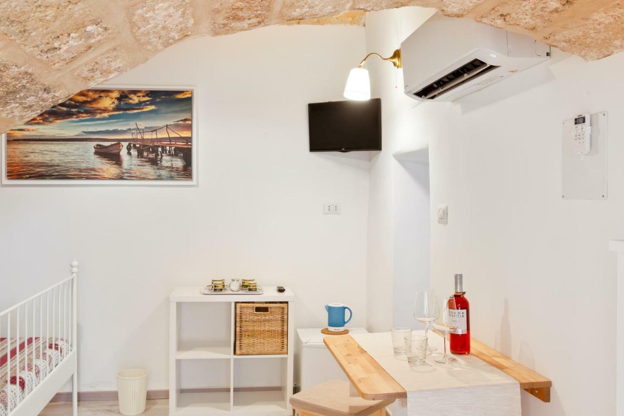 San Nicola Clemente Private Room Бари Екстериор снимка