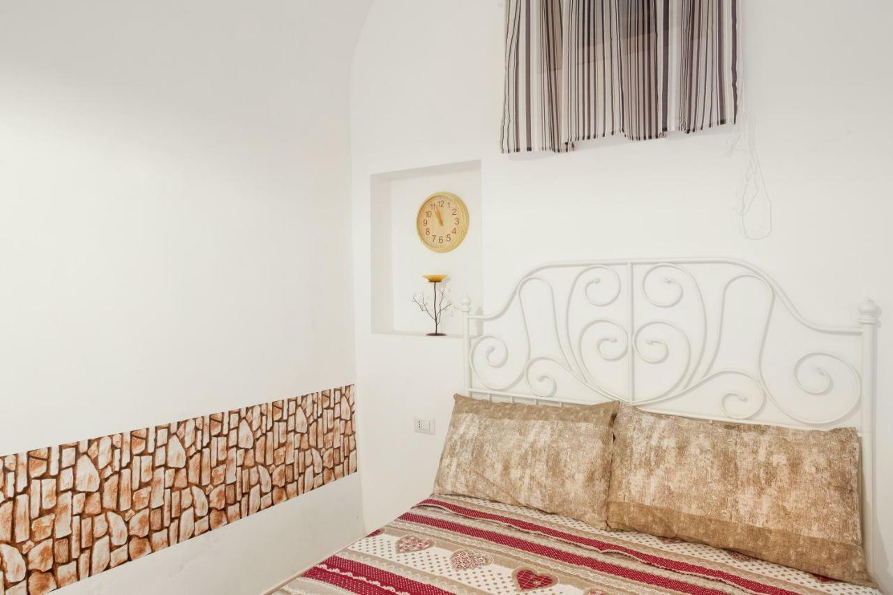 San Nicola Clemente Private Room Бари Екстериор снимка